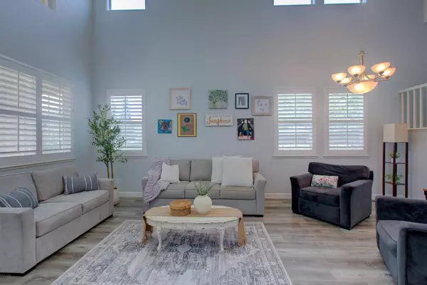 Waterford, CA 95386,13205 S Harbor DR