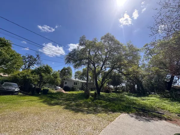 Sacramento, CA 95841,5800 Rosebud LN