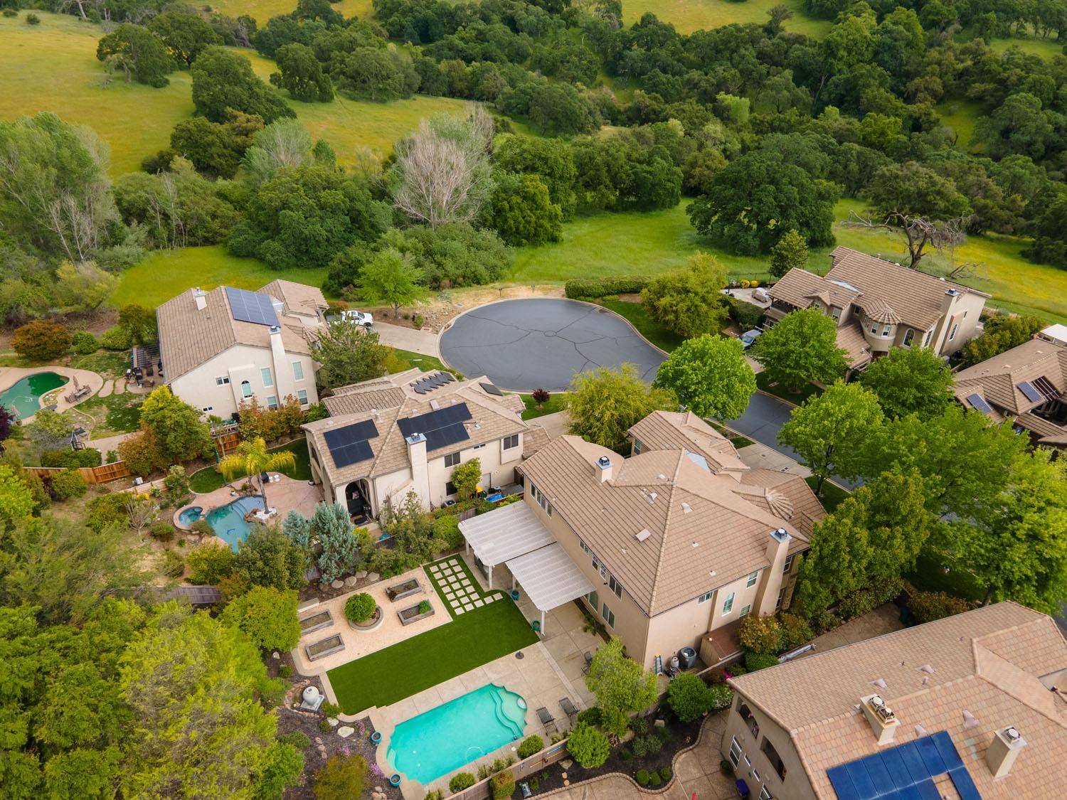 El Dorado Hills, CA 95762,421 Aragon CT