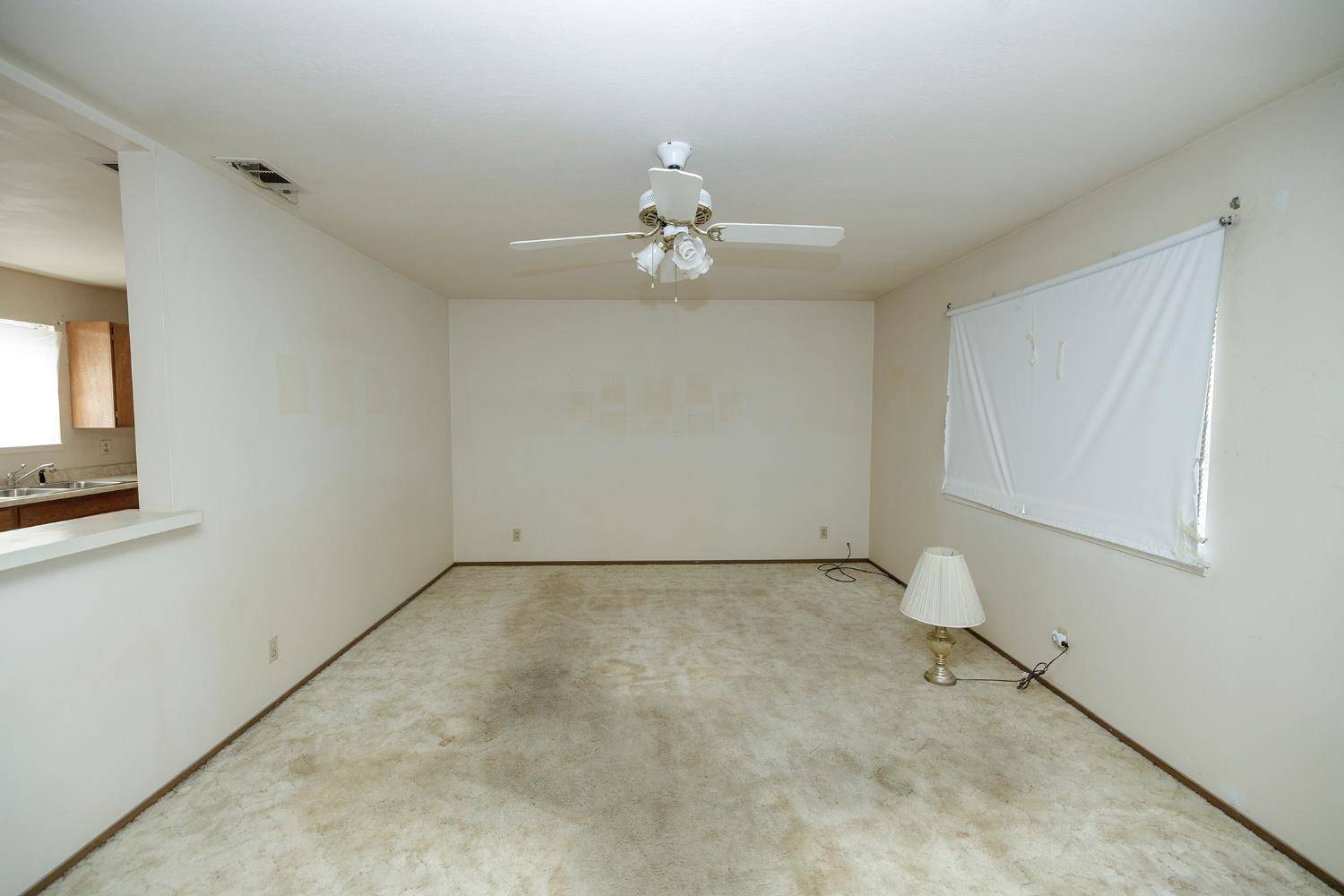 Los Banos, CA 93635,736 Vermont AVE