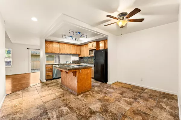 Citrus Heights, CA 95610,8213 Fox Meadow PL