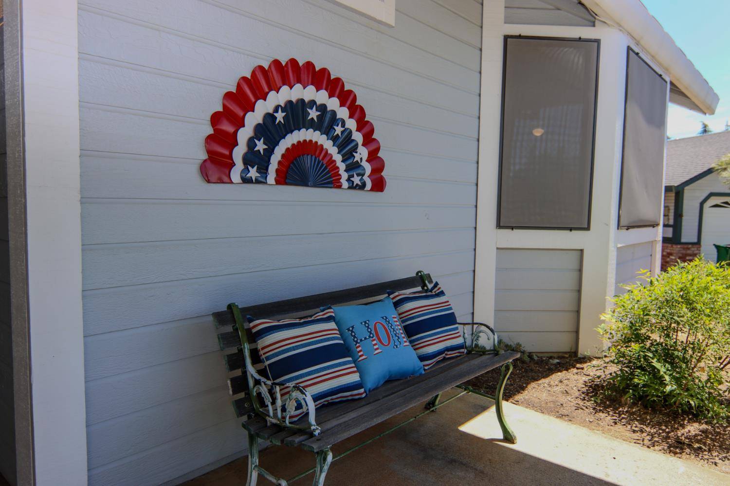 Grass Valley, CA 95945,116 Stanford CT