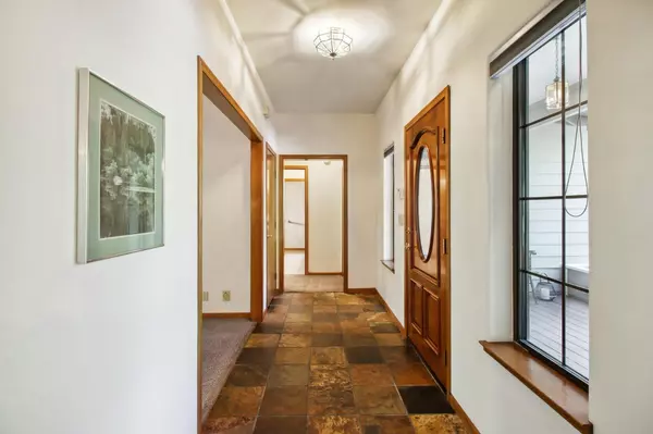 Applegate, CA 95703,515 Hillside DR