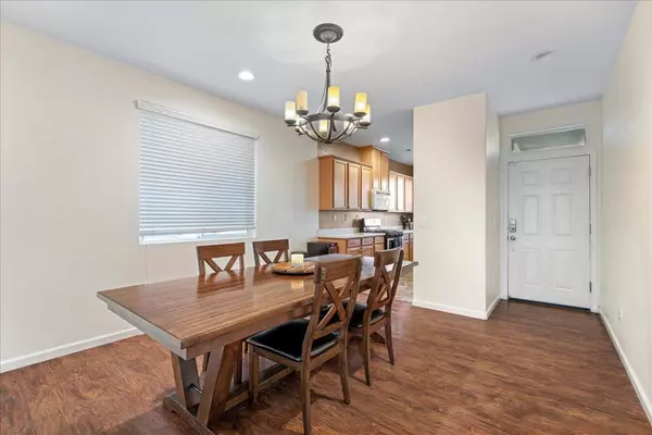 West Sacramento, CA 95691,2474 Huckleberry CIR