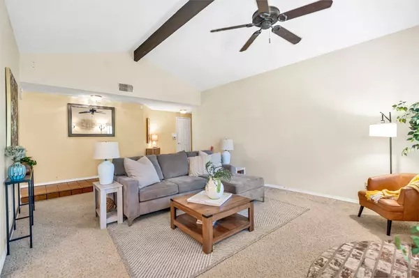 Citrus Heights, CA 95621,6967 Henning DR