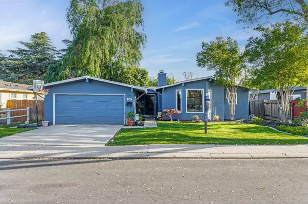 806 Barham CT, Modesto, CA 95350