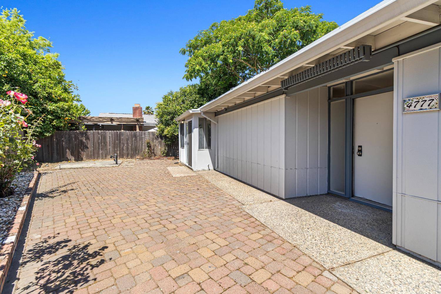 4777 Bucknell CT, Sacramento, CA 95841
