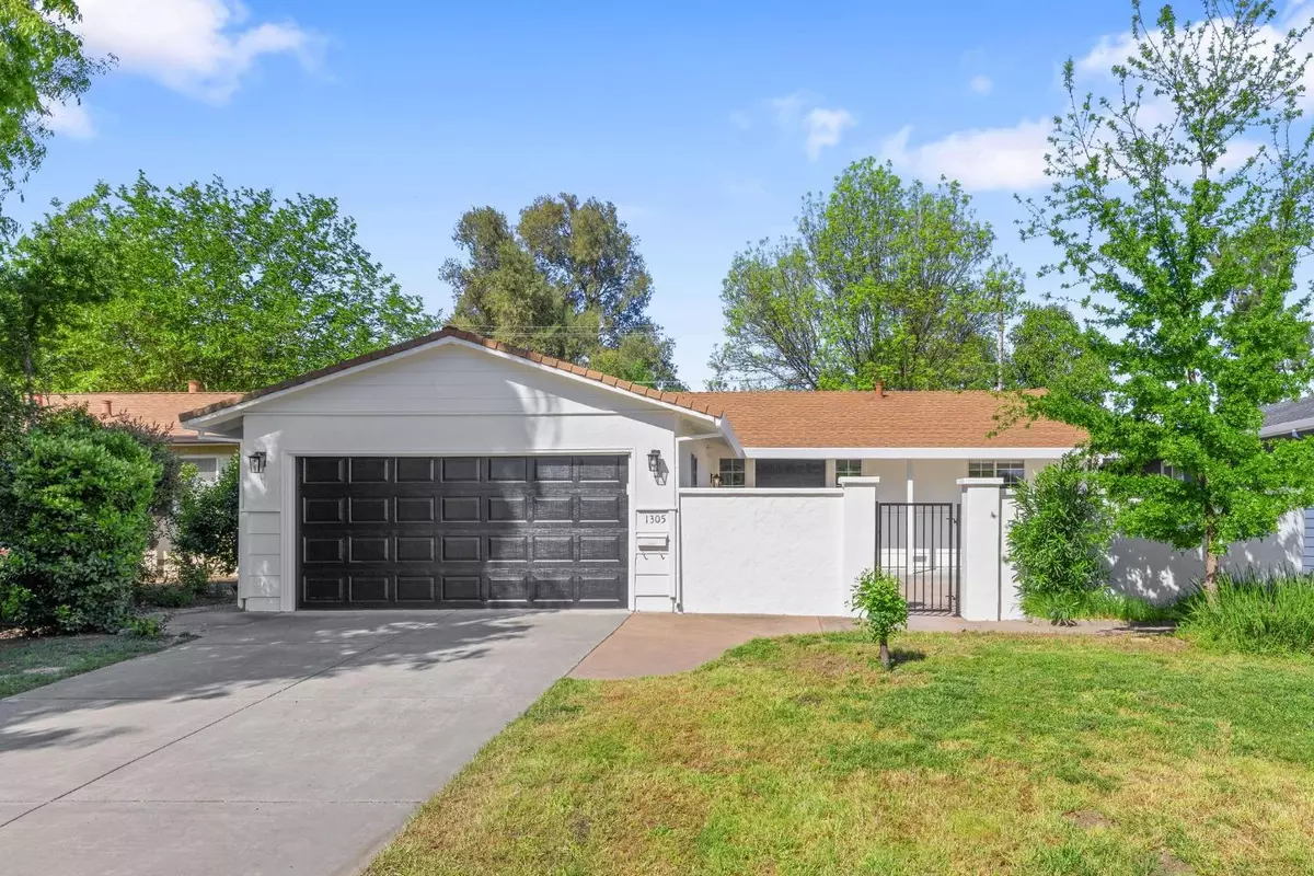 Davis, CA 95616,1305 Pacific DR