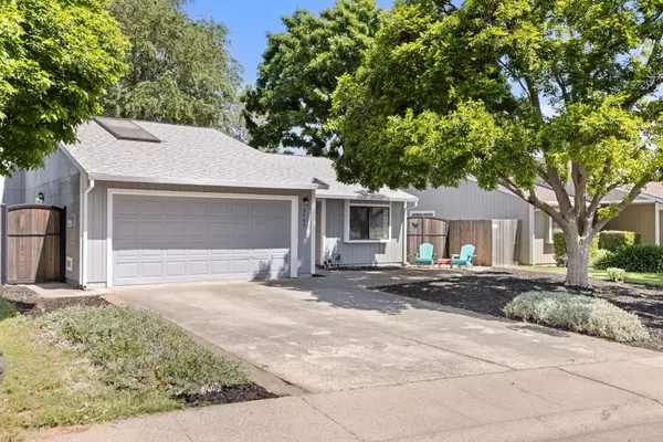 Sacramento, CA 95820,2465 18th AVE