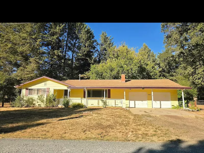 17098 Clover RD, Penn Valley, CA 95946