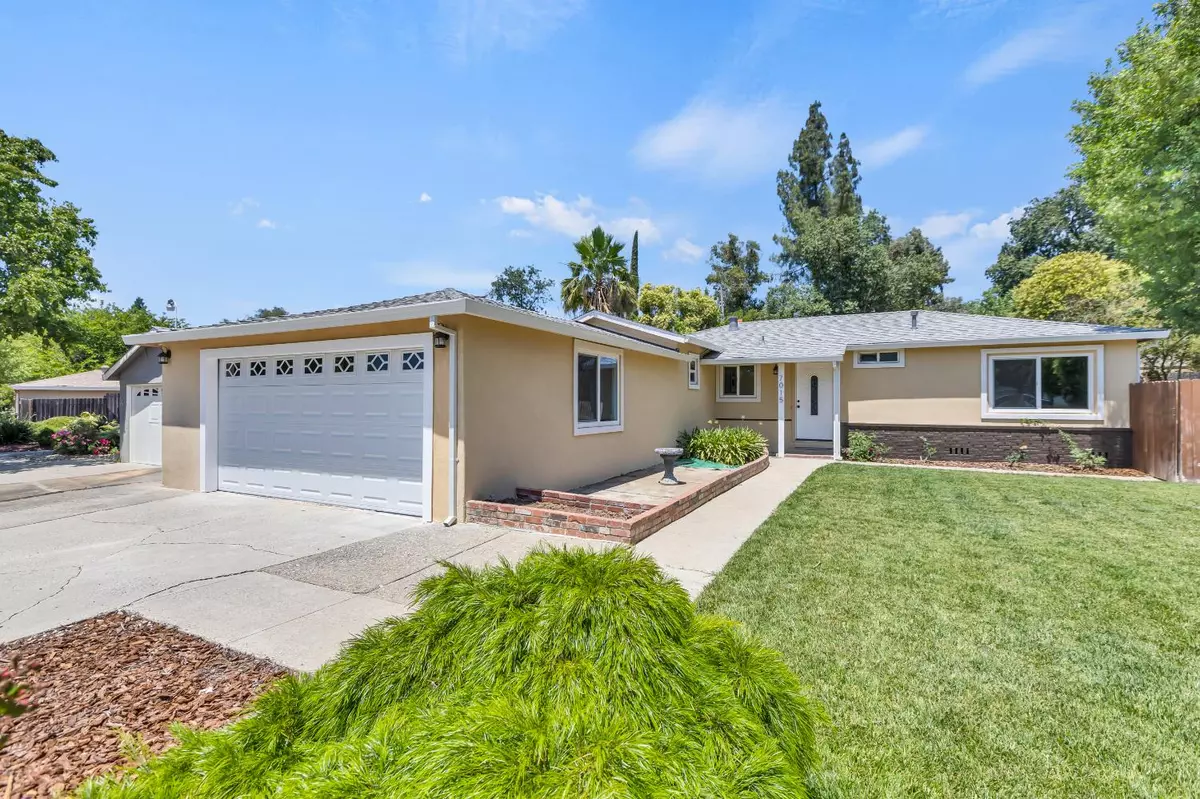 Fair Oaks, CA 95628,7015 Laurel Oak Way