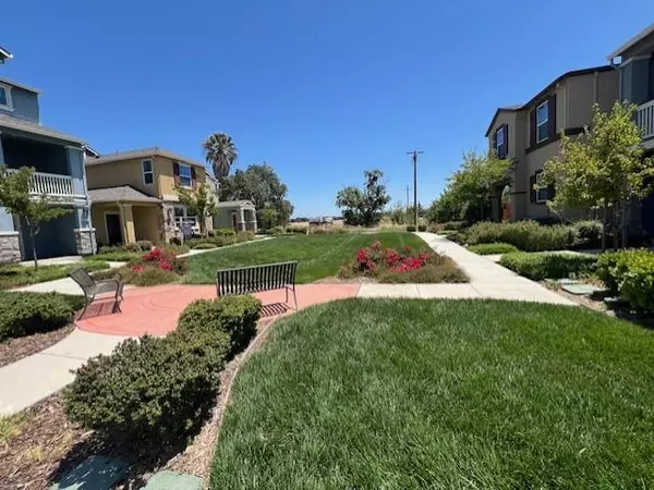 West Sacramento, CA 95691,4075 Prosser ST