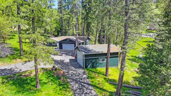 Pollock Pines, CA 95726,5431 Shooting Star RD