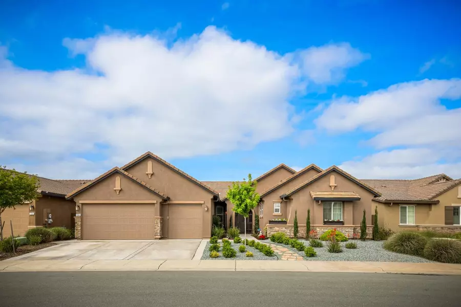 728 Aparicio WAY, Galt, CA 95632