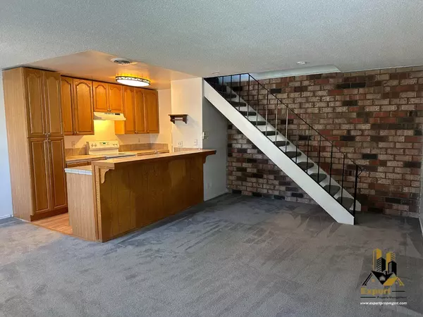 Sacramento, CA 95841,5104 Rhode Island DR #3