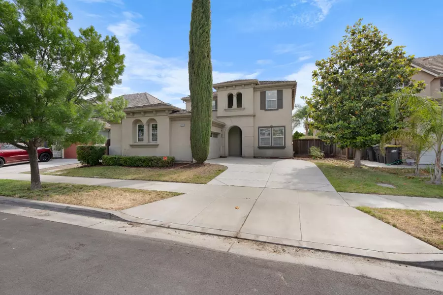 17636 Red Barley CT, Lathrop, CA 95330
