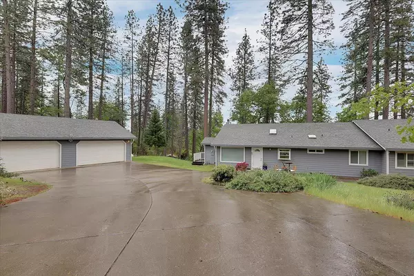 Grass Valley, CA 95945,13560 Squirrel Creek RD