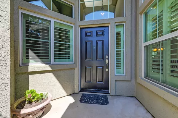 Rocklin, CA 95677,5039 Southside Ranch RD