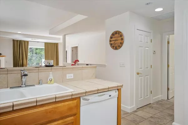 Murphys, CA 95247,291 Fairway Village DR