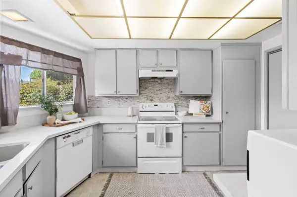 Woodland, CA 95695,319 Valleywood DR