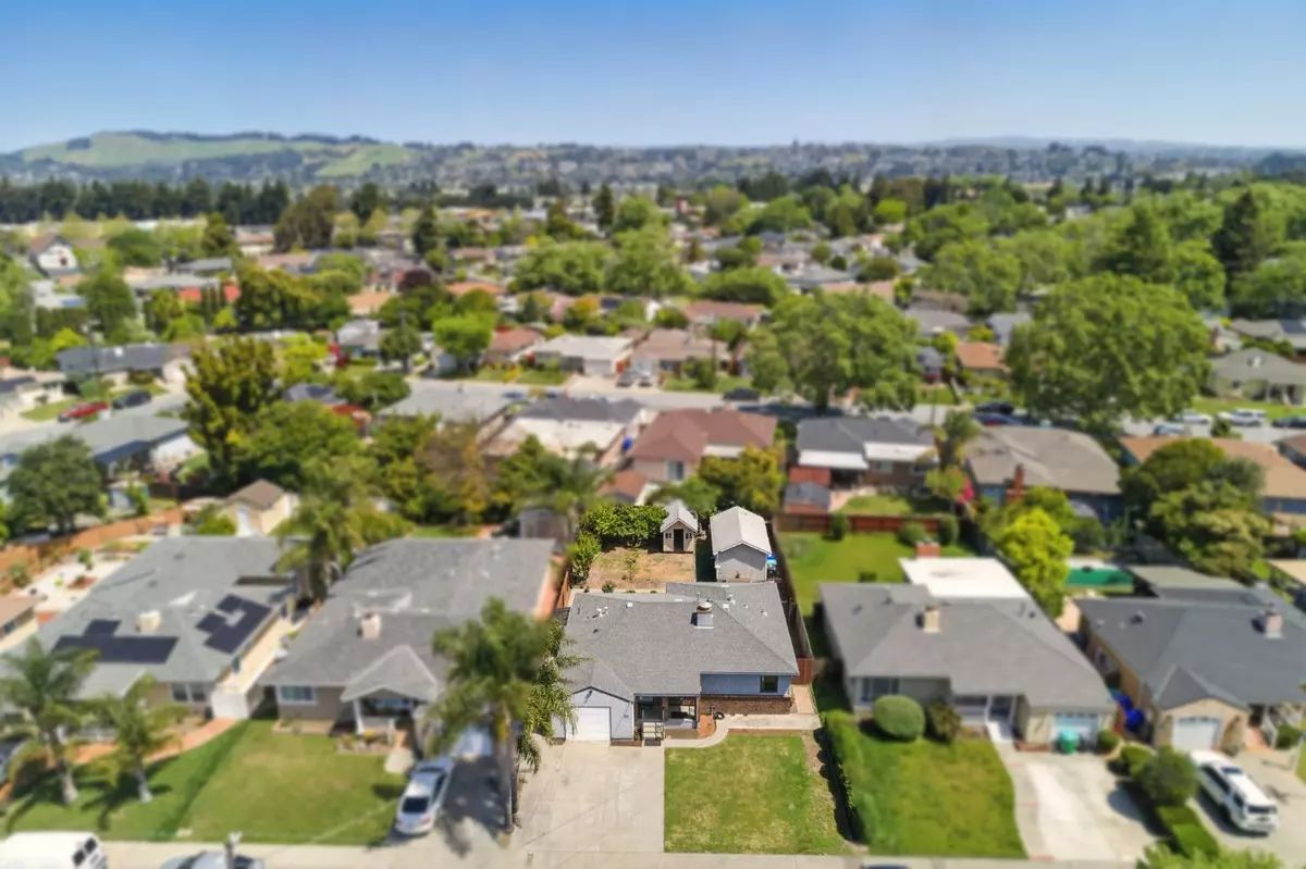 San Lorenzo, CA 94580,15822 Via Arroyo