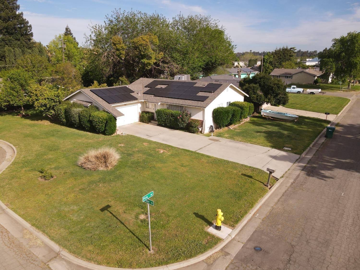 2855 Pira DR, Merced, CA 95348