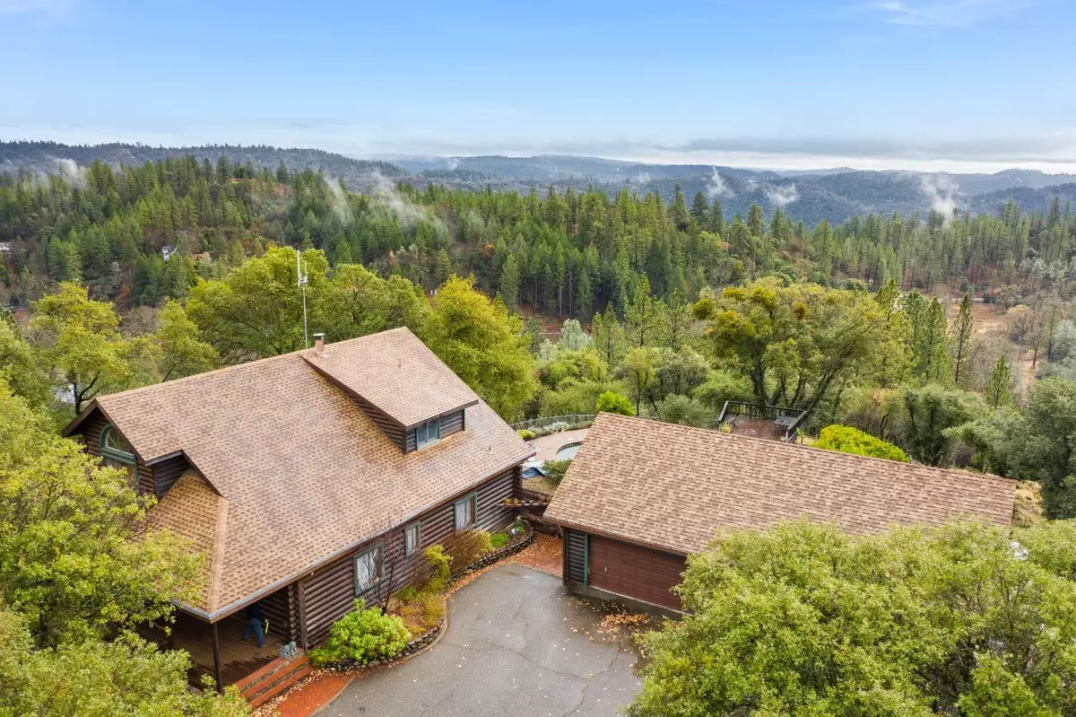 Applegate, CA 95703,500 Hilltop CT