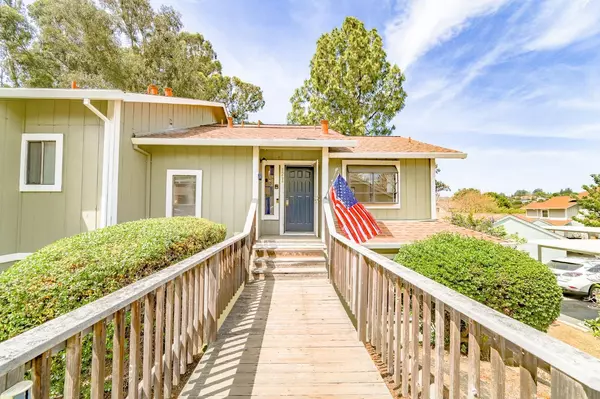 3264 Monika LN, Hayward, CA 94541