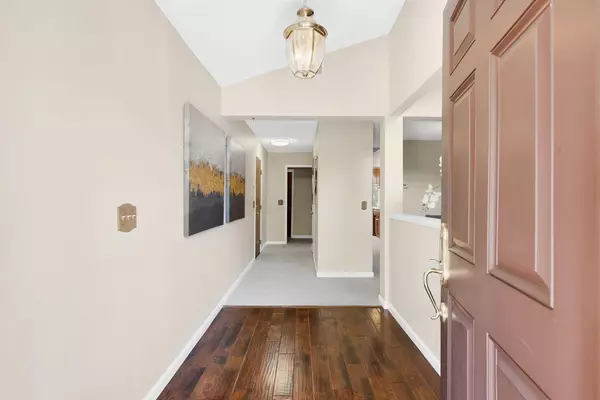 Davis, CA 95616,2519 Corona DR