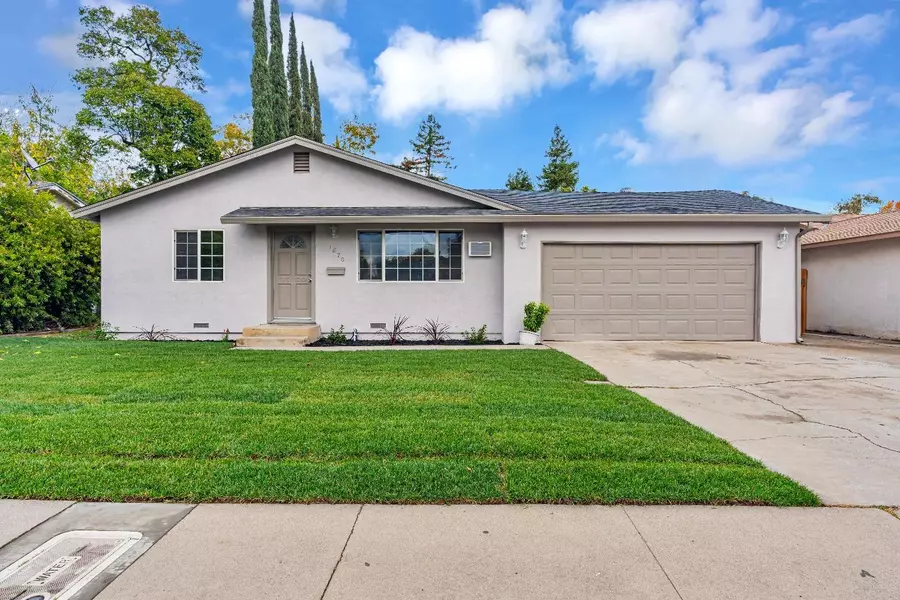 1670 Marthella AVE, Merced, CA 95341