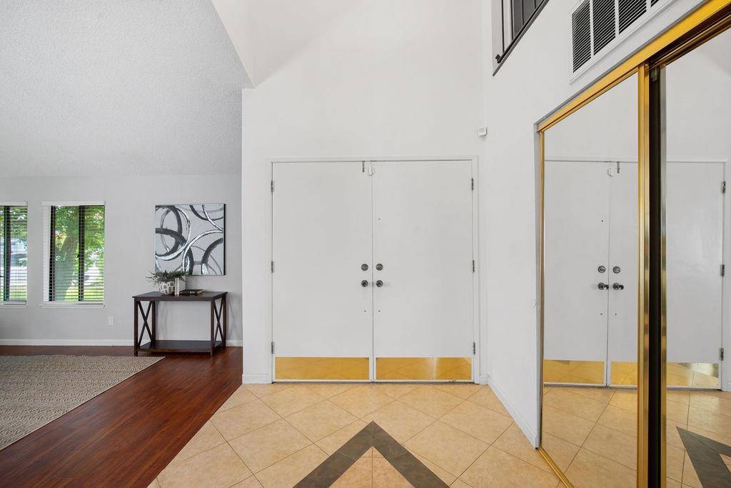 Sacramento, CA 95833,3170 Yarwood WAY