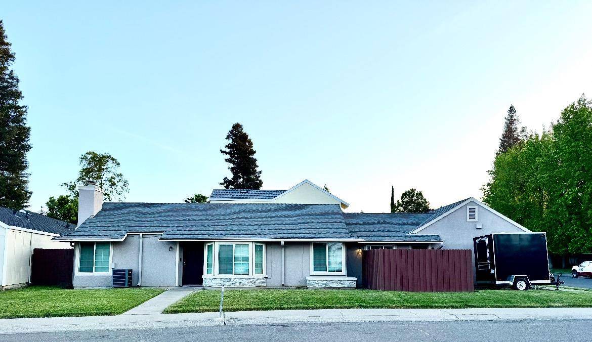 1496 Waterwheel DR, Sacramento, CA 95833