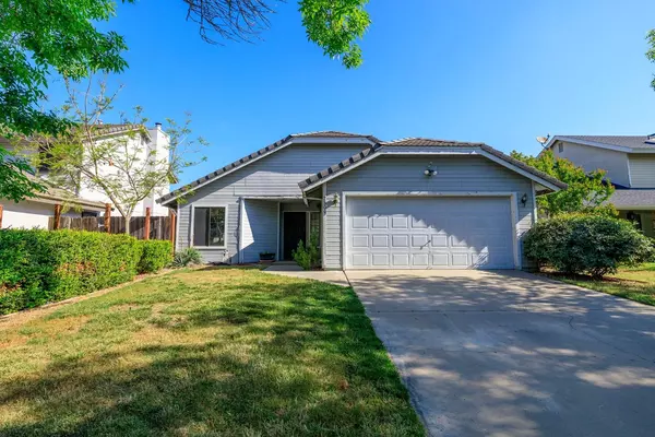 2509 Walnut Park Drive, Modesto, CA 95355
