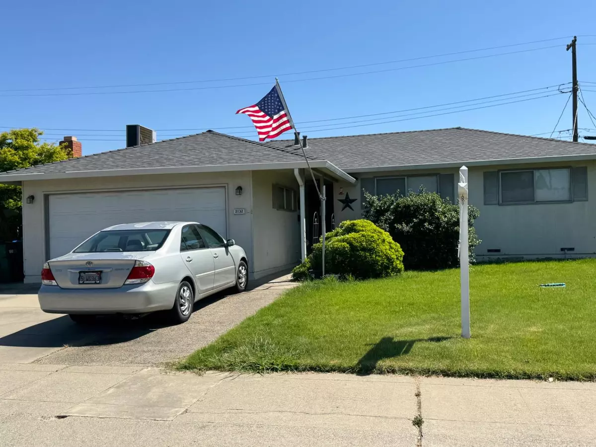 Lodi, CA 95242,2132 Tracy PL