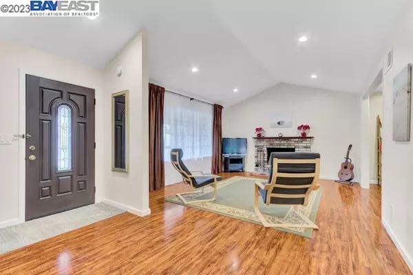 Rodeo, CA 94572,748 Windward DR