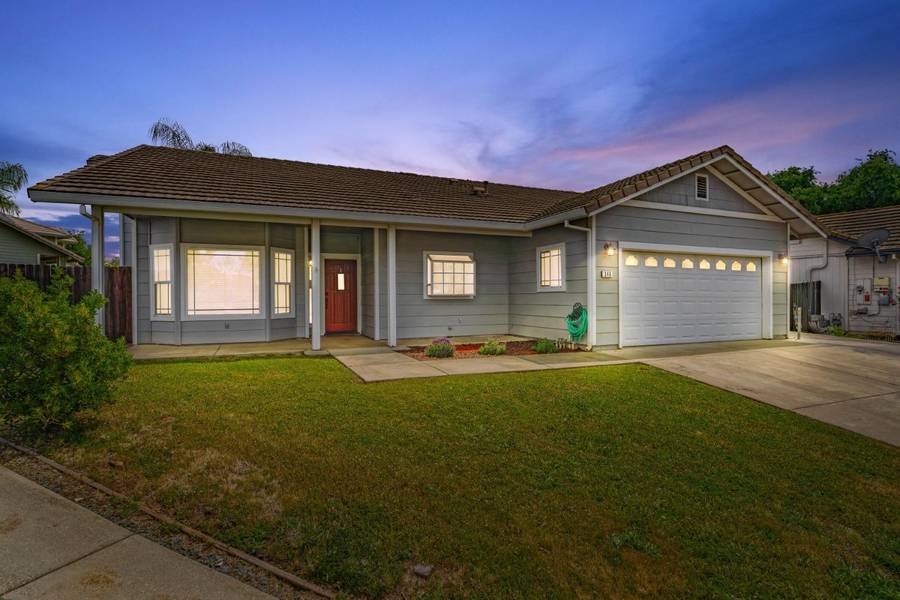 340 Birchwood CT, Ione, CA 95640