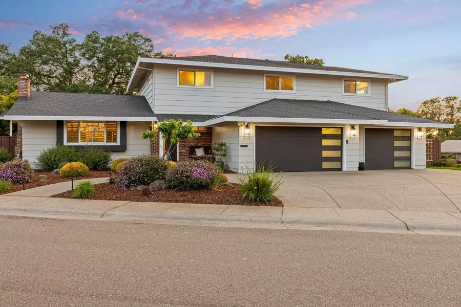 9200 La Serena DR, Fair Oaks, CA 95628