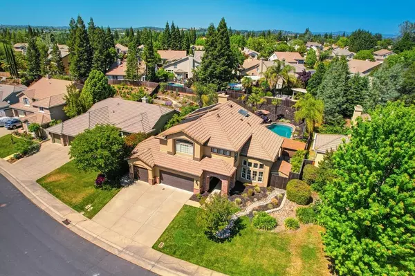 Folsom, CA 95630,211 Luna