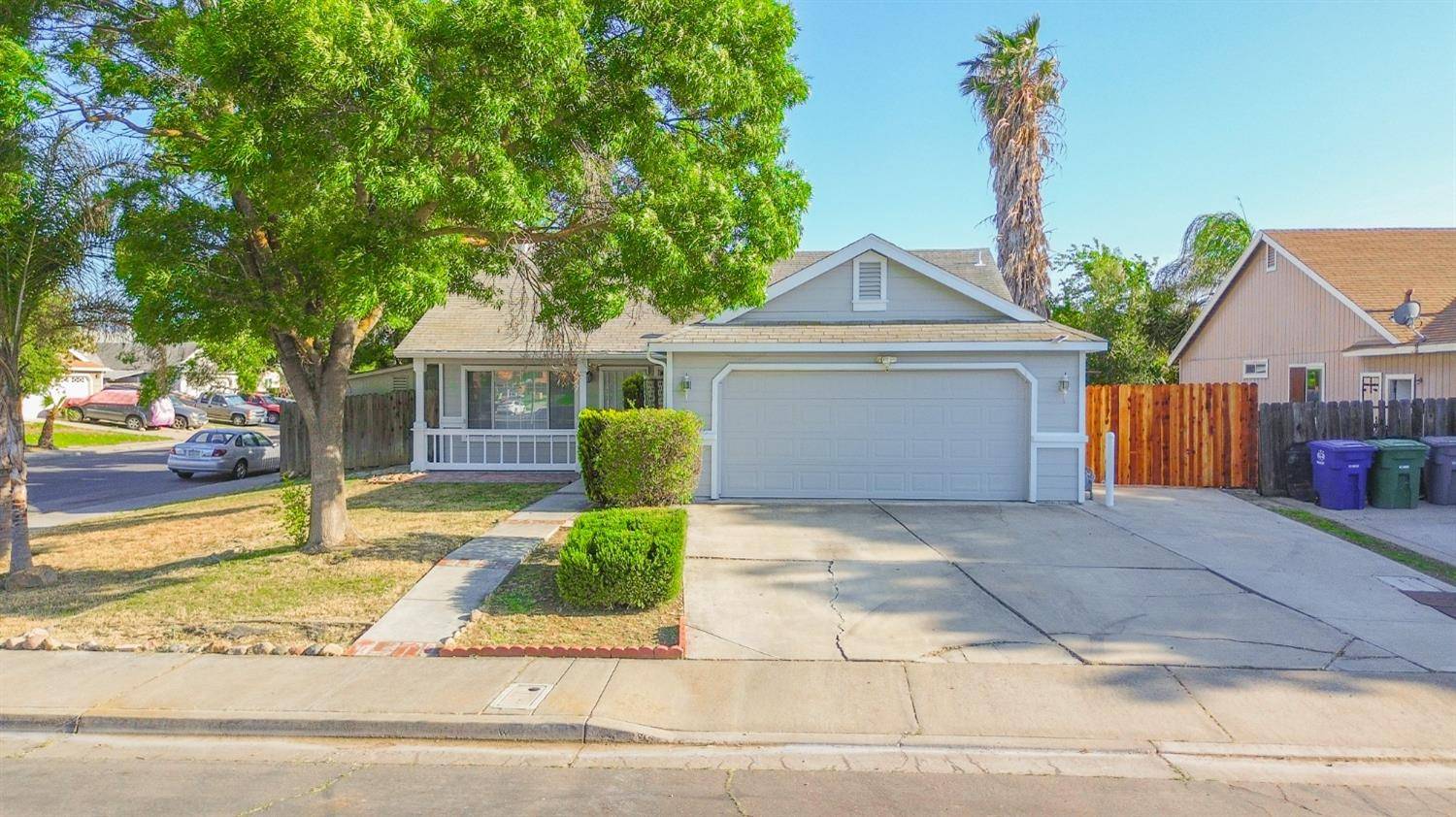 Los Banos, CA 93635,2267 Imperial DR