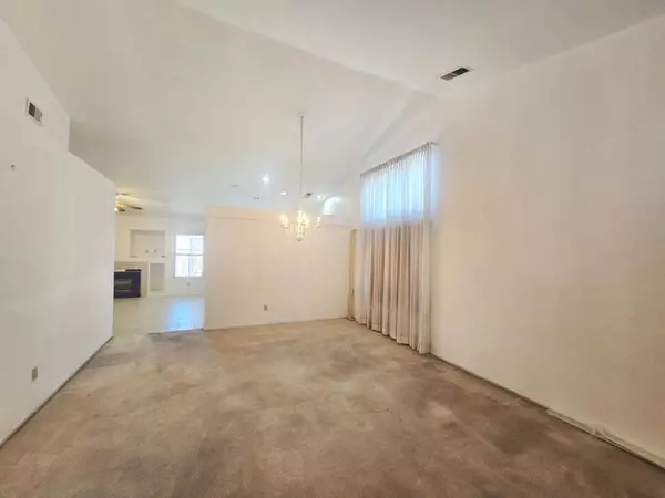 Tracy, CA 95376,1943 Calafia CT