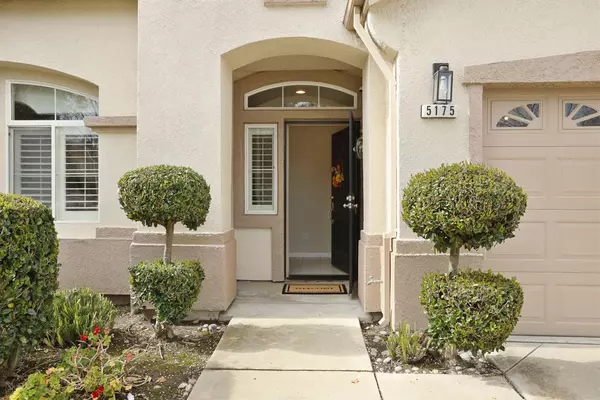 Stockton, CA 95219,5175 Riverbrook DR