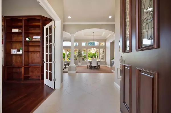 El Dorado Hills, CA 95762,3030 Melina DR