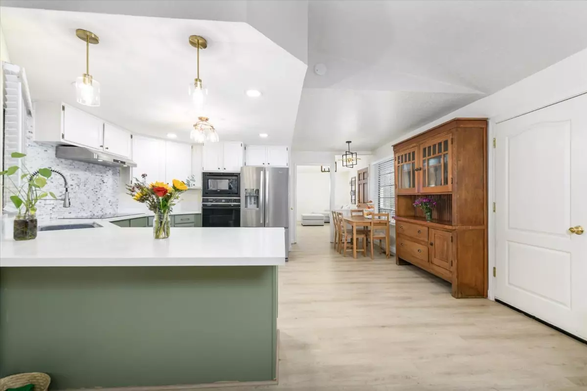 Placerville, CA 95667,5128 Clarion CT