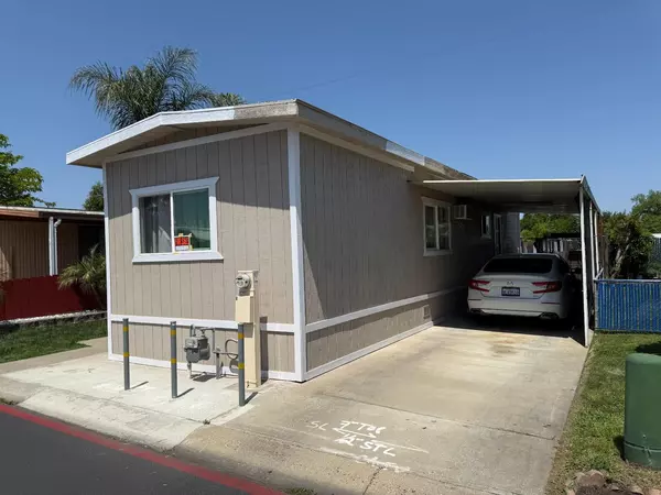 Lodi, CA 95240,11303 N Highway 99 #8