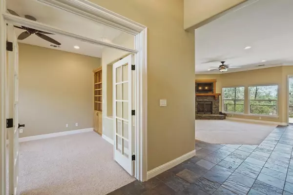 Colfax, CA 95713,1470 Ponderosa WAY