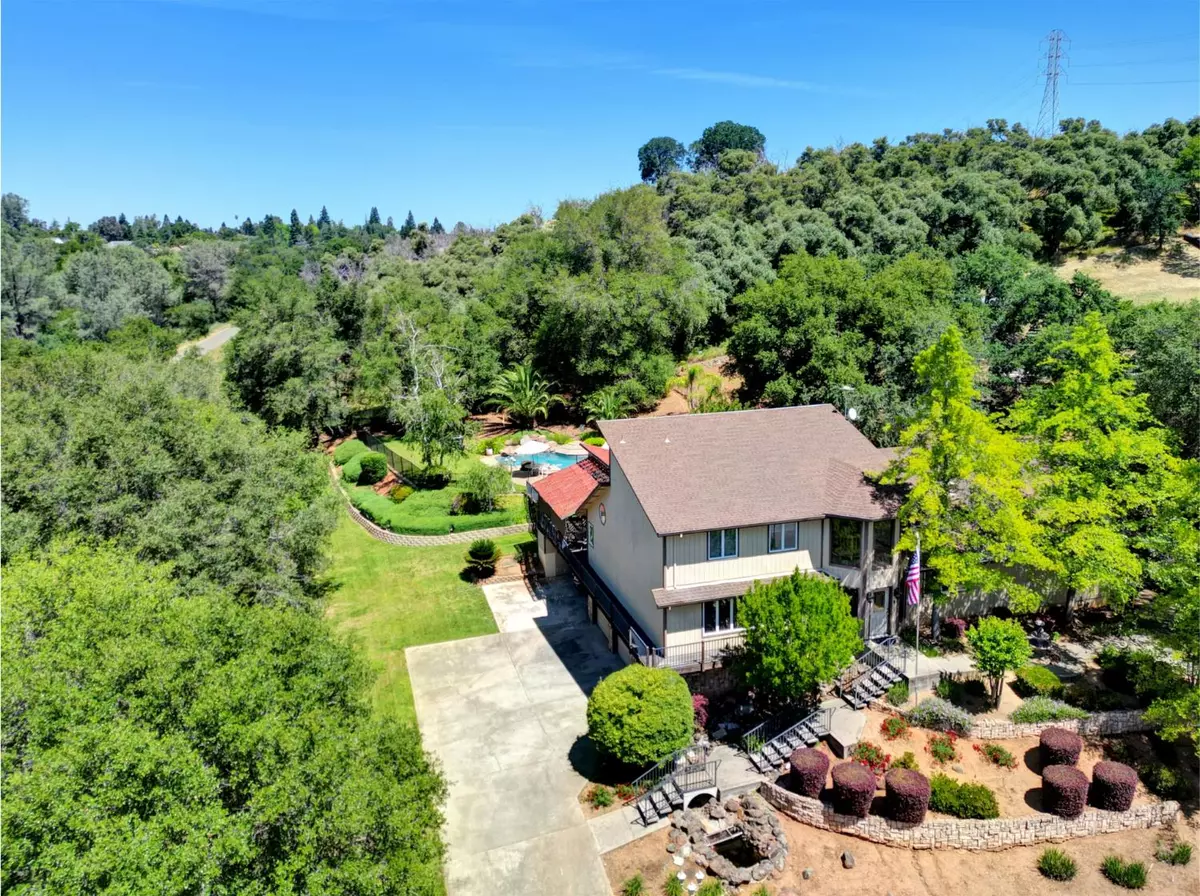 Folsom, CA 95630,124 Mountain Oak CT