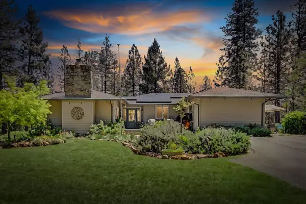 1075 Pine Vista LN, Meadow Vista, CA 95722