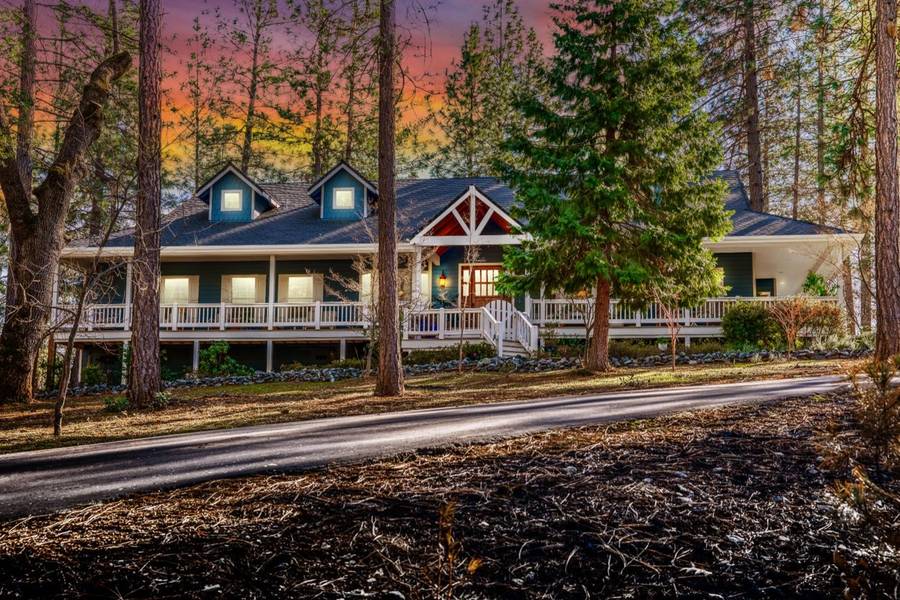 22045 Farrier CT, Foresthill, CA 95631