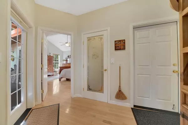 Pine Grove, CA 95665,18860 Sylvia DR