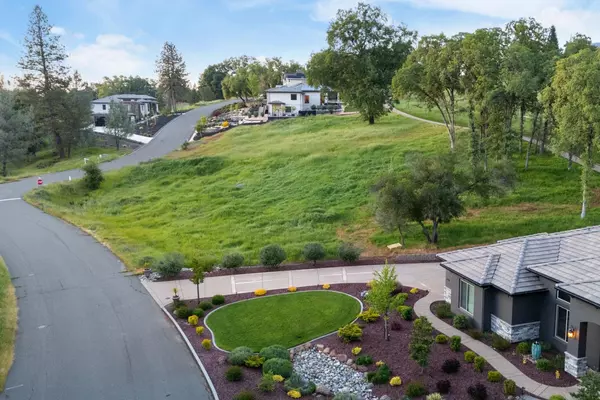 Auburn, CA 95602,23725 Hogan RD